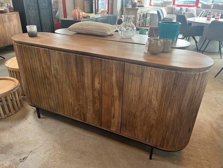 Magazijn leegverkoop dressoir retro Remi mangohout ribbel, Huis en Inrichting, Woonaccessoires | Overige, Nieuw, Ophalen of Verzenden