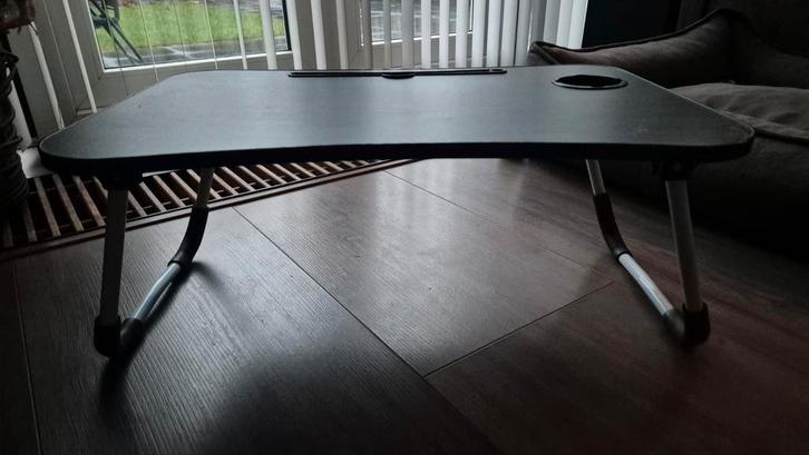 Handige Laptoptafel voor Bed & Bank - Met Houder!, Computers en Software, Laptoptafels, Zo goed als nieuw, Ophalen of Verzenden