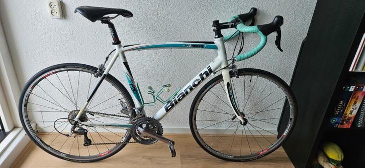 Bianchi C2C Via Nirone 7 Racefiets (frame 57cm), Fietsen en Brommers, Fietsen | Heren | Sportfietsen en Toerfietsen, Zo goed als nieuw
