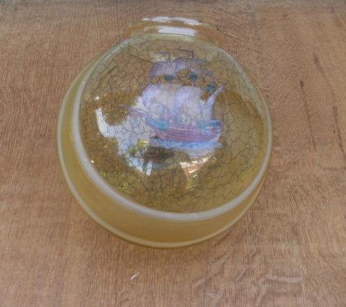 Art Deco lampenbol van glas, Huis en Inrichting, Lampen | Lampenkappen, Gebruikt, Minder dan 25 cm, Rond, Ophalen of Verzenden