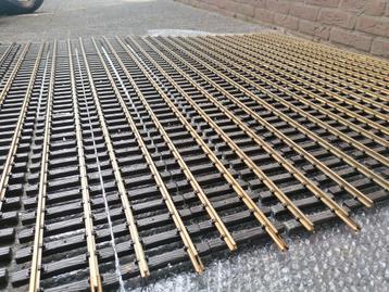 Zgan lange lgb rails 12x 10610 a 1.20 mtr + 3 extra  beschikbaar voor biedingen