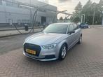 Audi A3 1.0 Tfsi 116pk 2018 Grijs | RS3 Grill | PDC | NAV |, Voorwielaandrijving, Stof, Zwart, 4 cilinders