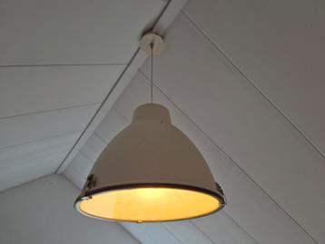Hanglamp  beschikbaar voor biedingen