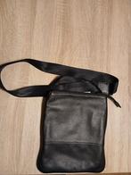 Zwarte schoudertas van Hugo Boss., Sieraden, Tassen en Uiterlijk, Tassen | Schoudertassen, Overige merken, Zwart, Ophalen of Verzenden