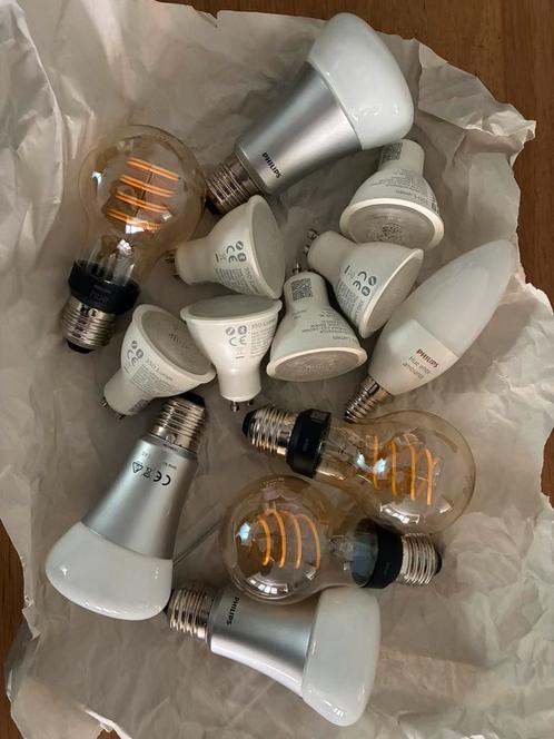 Set Philips Hue lampen – 13 stuks (E27, GU10, E14), Huis en Inrichting, Lampen | Losse lampen, Zo goed als nieuw, Led-lamp, Minder dan 30 watt