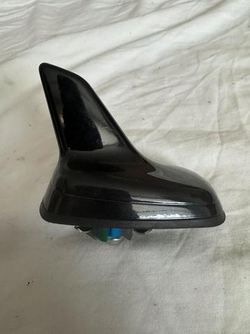 Audi GPS/4G antenne met standkachel optie 8G0035503AEGRU beschikbaar voor biedingen