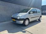 Renault Twingo 1.2 Nieuwe APK NAP Elec.Ramen Onderhoudsboekj, Auto's, Voorwielaandrijving, 4 cilinders, Origineel Nederlands, Bedrijf
