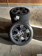 Volvo XC40 6-Spoke Black Diamond-Cut wielen met Continental, Ophalen, 18 inch, Gebruikt, -