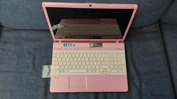 Sony Vaio Roze Laptop - Intel i3 beschikbaar voor biedingen