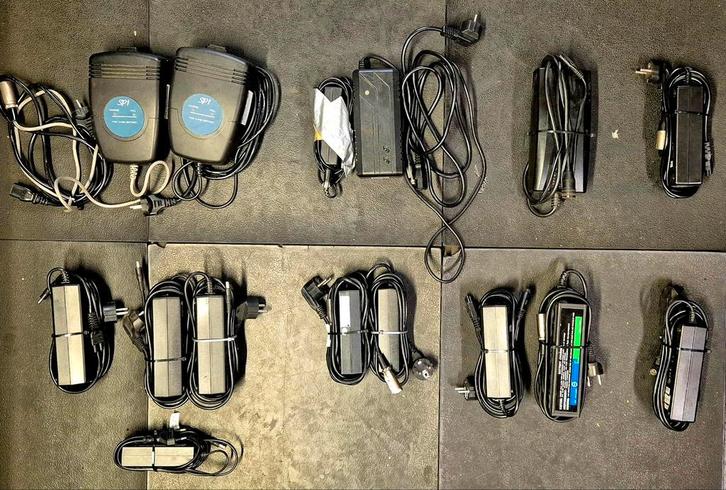 Opladers voor elektrische fietsen (korting bij hele partij!), Fietsen en Brommers, Fietsaccessoires | Overige Fietsaccessoires