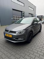 Volkswagen Polo 1.2 TSI 66KW 2015 Grijs, Auto's, Stof, 4 cilinders, Origineel Nederlands, Handgeschakeld