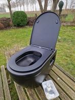 Toilet wandcloset Zwart met bril., Ophalen, Gebruikt, Steen, Toilet