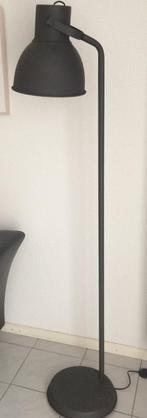 staande lamp industrieel, Huis en Inrichting, Lampen | Vloerlampen, Ophalen, Gebruikt, Metaal, 150 tot 200 cm