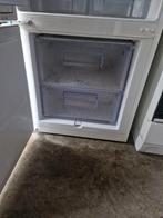 Zanussi ZRB629W koel / vriescombinatie, Gebruikt, 200 liter of meer, Met aparte vriezer, 45 tot 60 cm