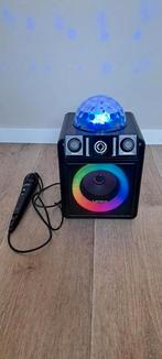 Partybox met lichteffecten en microfoon, Ophalen of Verzenden, Zo goed als nieuw