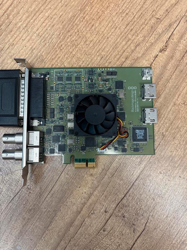 Blackmagic Design DeckLink Studio 2 Videokaart, Audio, Tv en Foto, Professionele Audio-, Tv- en Video-apparatuur, Gebruikt, Video