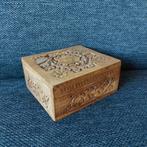 Houten sigaren doosje met Houtsnijwerk, Ophalen of Verzenden