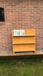 Vintage rek / boekenrek / pronkrek, Huis en Inrichting, Woonaccessoires | Wandplanken en Boekenplanken, Ophalen, Gebruikt