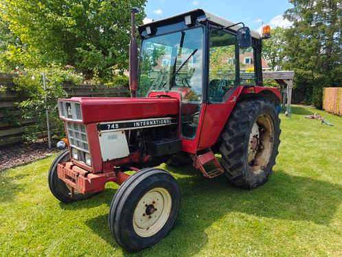 International 745, Zakelijke goederen, Agrarisch | Tractoren, Case IH, tot 80 Pk, Oldtimer, Ophalen