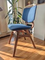 Vintage stoel, Huis en Inrichting, Stoelen, Stof, Zo goed als nieuw, Ophalen