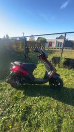 Zip 80 cc malossi, Ophalen, Zo goed als nieuw, Benzine, Zip