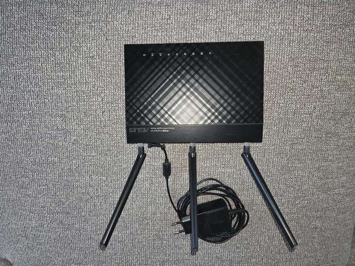 Asus RT-N66U WiFi Router - Krachtige Draadloze Router, Computers en Software, Routers en Modems, Gebruikt, Router, Ophalen