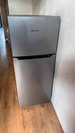 Hisense Koelkast - Perfect voor kleine ruimtes!, Witgoed en Apparatuur, Koelkasten en IJskasten, 100 tot 150 liter, Zo goed als nieuw