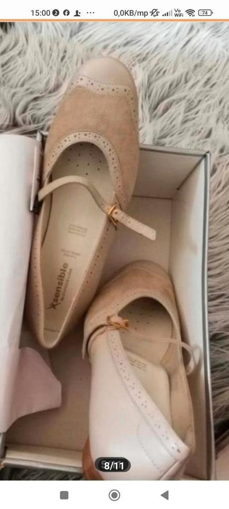 Nieuwe strechtleder XSENSIBLE maat 41 G, Kleding | Dames, Schoenen, Nieuw, Beige, Ophalen of Verzenden