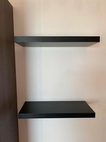 2 Zwevende Planken - Zwart beschikbaar voor biedingen
