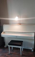 Tweedehands piano | wit | beginners piano, Gebruikt, Piano, Wit, Ophalen