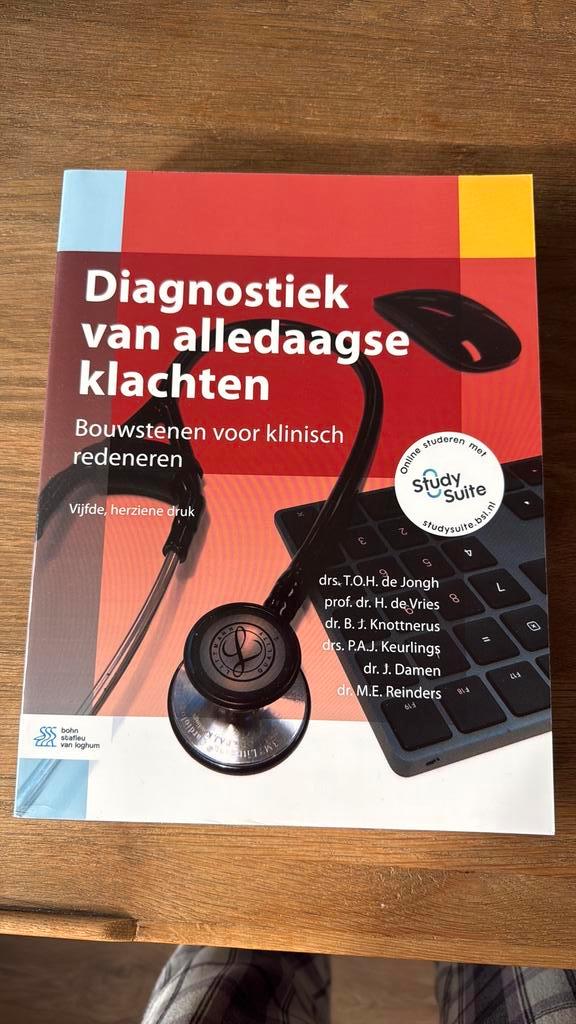 Diagnostiek van alledaagse klachten, Boeken, Wetenschap, Zo goed als nieuw, Ophalen
