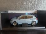 Peugeot 308 sedan - 308S 2013 - 2014 Paudi models Bleu Blanc, Hobby en Vrije tijd, Modelauto's | 1:18, Ophalen of Verzenden, Nieuw