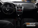 Dacia Sandero 1.2 Lauréate 5D | AIRCO | NAP | GOED ONDERHOU, Voorwielaandrijving, Stof, Gebruikt, Zwart