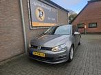 Volkswagen Golf 1.0 TSI Comfortline (bj 2016), Voorwielaandrijving, Stof, Gebruikt, Euro 6