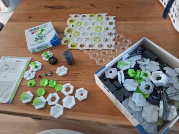 Gravitrax startersset met veel extra onderdelen beschikbaar voor biedingen