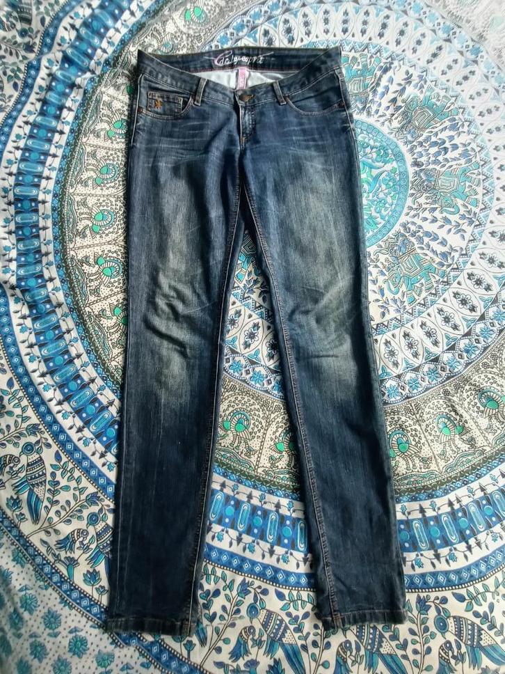 EDC by Esprit skin slim jeans maat 32/34, Kleding | Dames, Spijkerbroeken en Jeans, Gedragen, W30 - W32 (confectie 38/40), Blauw
