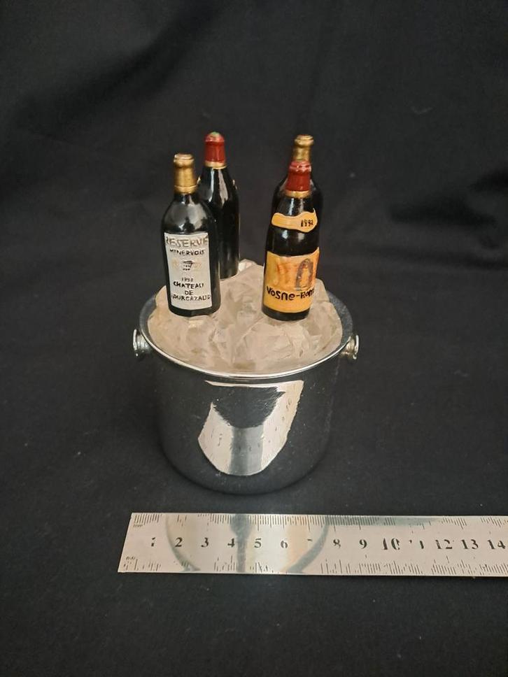 Vintage Cheese Spreader Set wine bottle handles ice Bucket, Huis en Inrichting, Keuken | Keukenbenodigdheden, Gebruikt, Ophalen of Verzenden