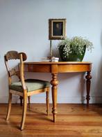 Antieke eettafel inclusief vier stoelen (matbord ca 1840)., Ophalen