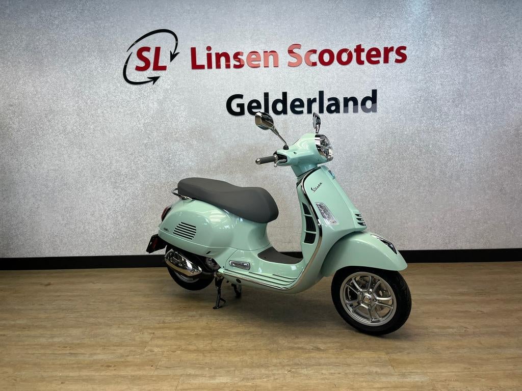 Vespa GTS 310 Verde Amabile 2026 NIEUW!, Scooter, 310 cc, Particulier, Minimaal motorrijbewijs A2