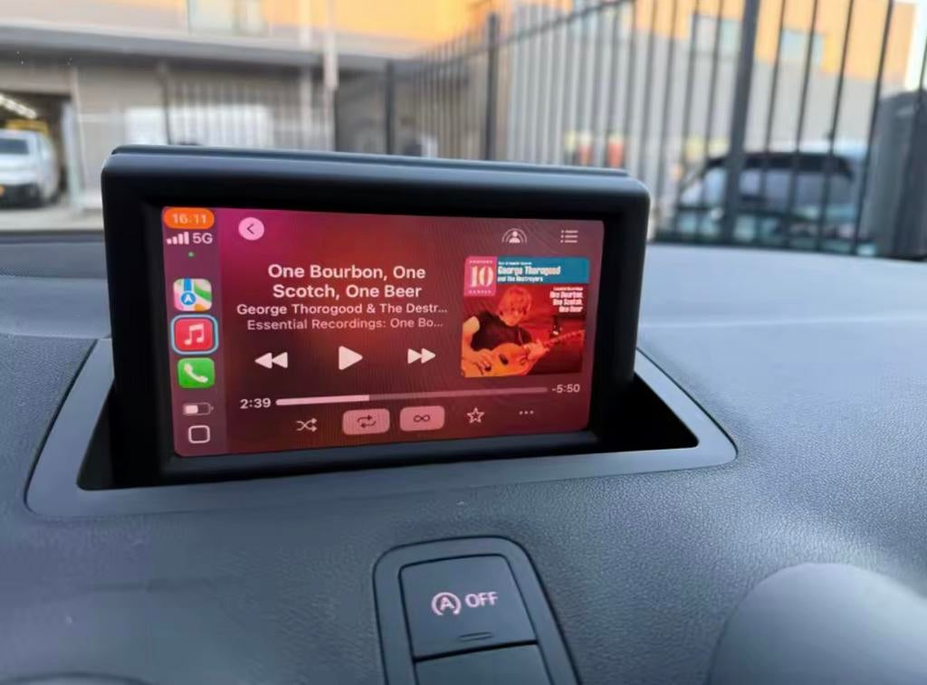 Apple carplay / android audi a1, Computers en Software, Navigatiesoftware, Ophalen of Verzenden, Zo goed als nieuw, Update