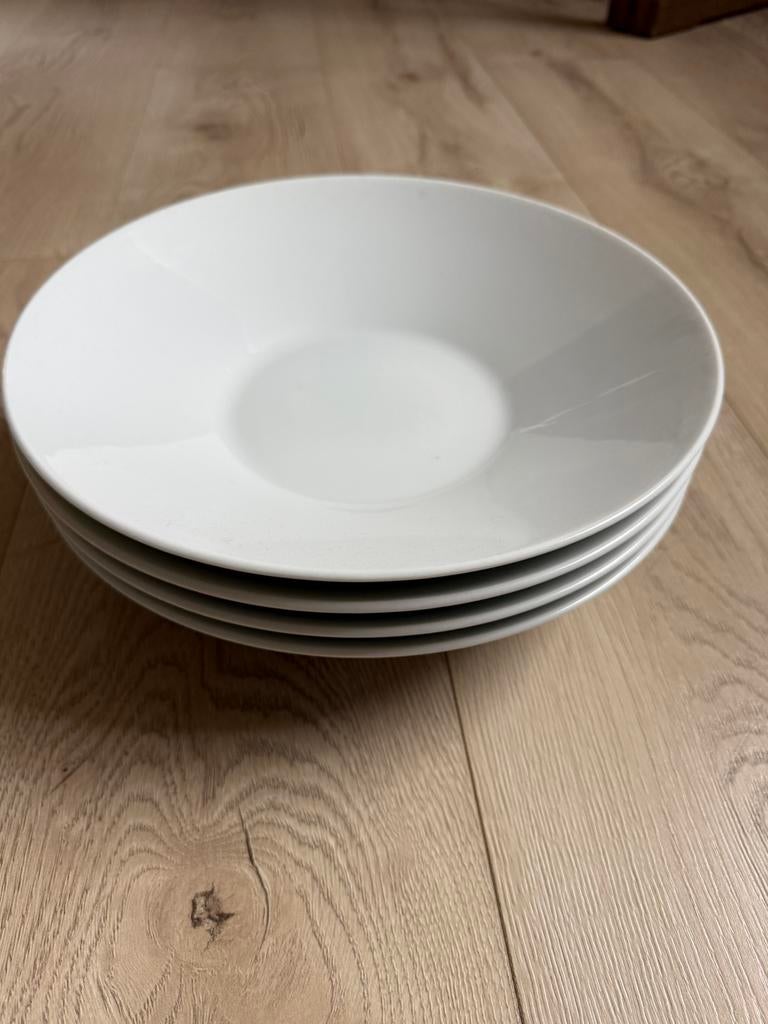 Diepe pastaborden, vier stuks, 25 cm, Huis en Inrichting, Keuken | Servies, Ophalen, Overige materialen, Zo goed als nieuw, Bord(en)