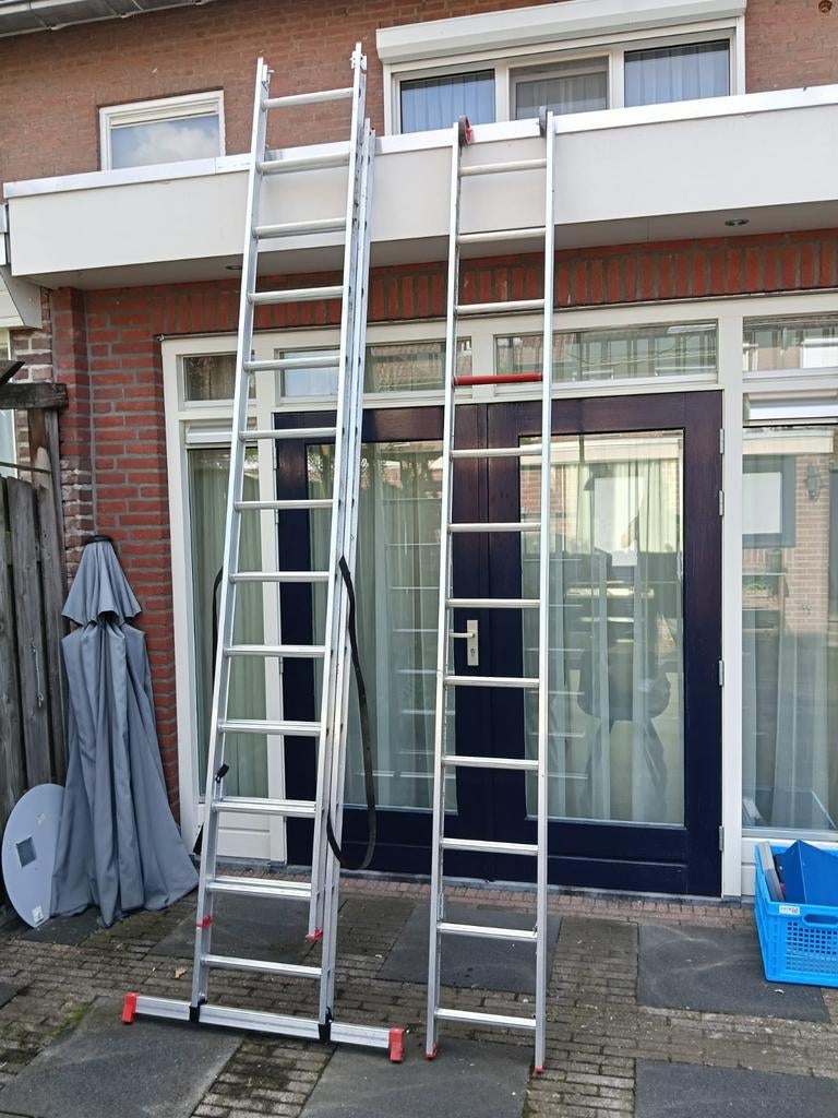 Altrex allround (3 delige reformladder) met muurafhouder, Ophalen, Zo goed als nieuw, 4 meter of meer