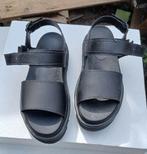 Dr Martens Sandalen Voss paar keer gedragen, Ophalen of Verzenden, Zo goed als nieuw, Zwart, Sandalen of Muiltjes