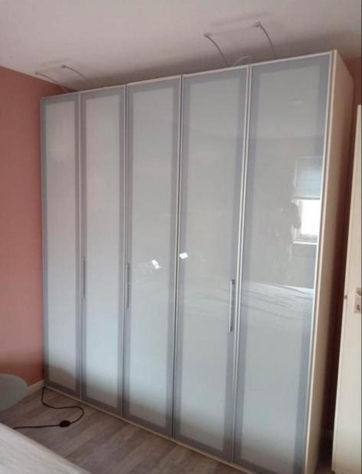 Grote kledingkast met harmonica deuren / wardrobe, Huis en Inrichting, Stoffering | Gordijnen en Lamellen, Zo goed als nieuw, 200 cm of meer