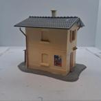 Huisje voor langs het spoor in ho, Gebruikt, Brug, Tunnel of Gebouw, Ophalen of Verzenden, Fleischmann