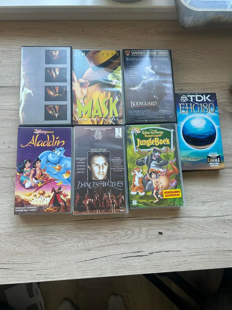 7 video banden: The Mask, Bodyguard, Aladdin, Jungle Boek, e, Alle leeftijden, Ophalen of Verzenden, Gebruikt, Actie en Avontuur