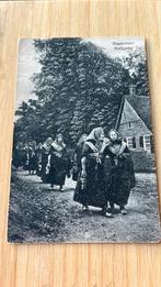 Staphorst kerkgang in klederdracht, Ophalen of Verzenden, Voor 1920, Ongelopen, Overijssel