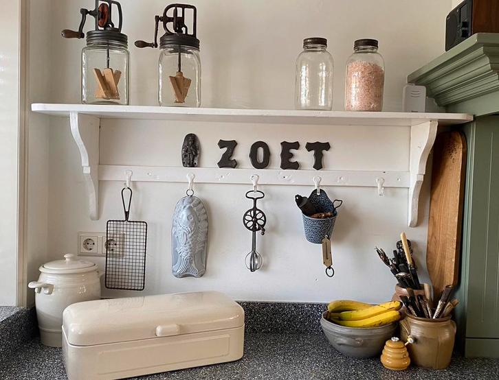 Oude taart letters ZOET - vaste prijs, Antiek en Kunst, Antiek | Keukenbenodigdheden, Verzenden