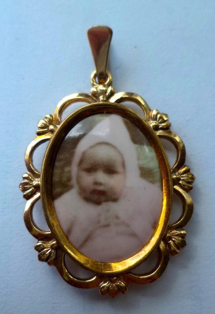 Art Nouveau goud doublé foto-medaillon –Jugendstil (1034), Sieraden, Tassen en Uiterlijk, Antieke sieraden, Hanger, Overige materialen