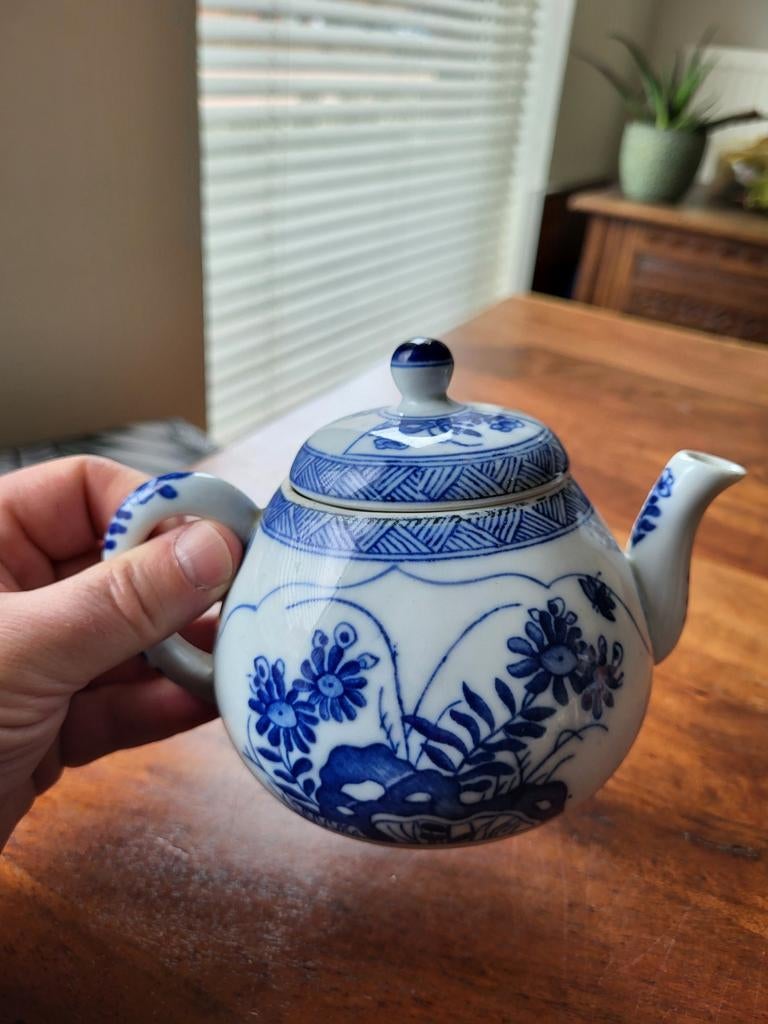 Antieke Chinese theepot, blauw-wit porselein, Antiek en Kunst, Antiek | Porselein, Ophalen of Verzenden